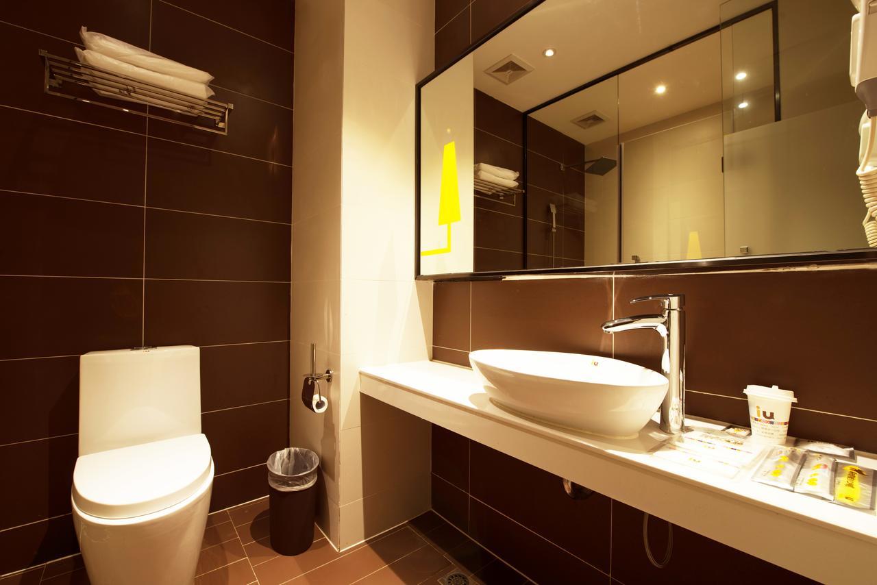 Iu Hotel Zhanjiang Haibin Avenue Xinhaimingchen Extérieur photo